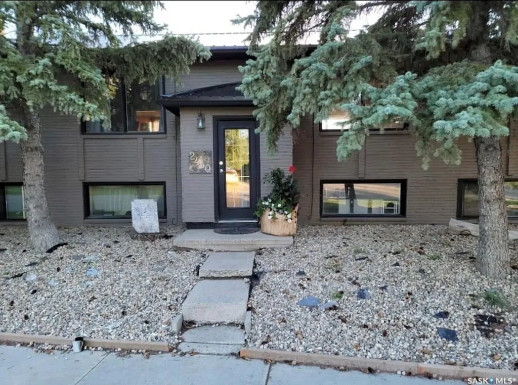 2440 Abbott Road Regina SK S4N 2K3