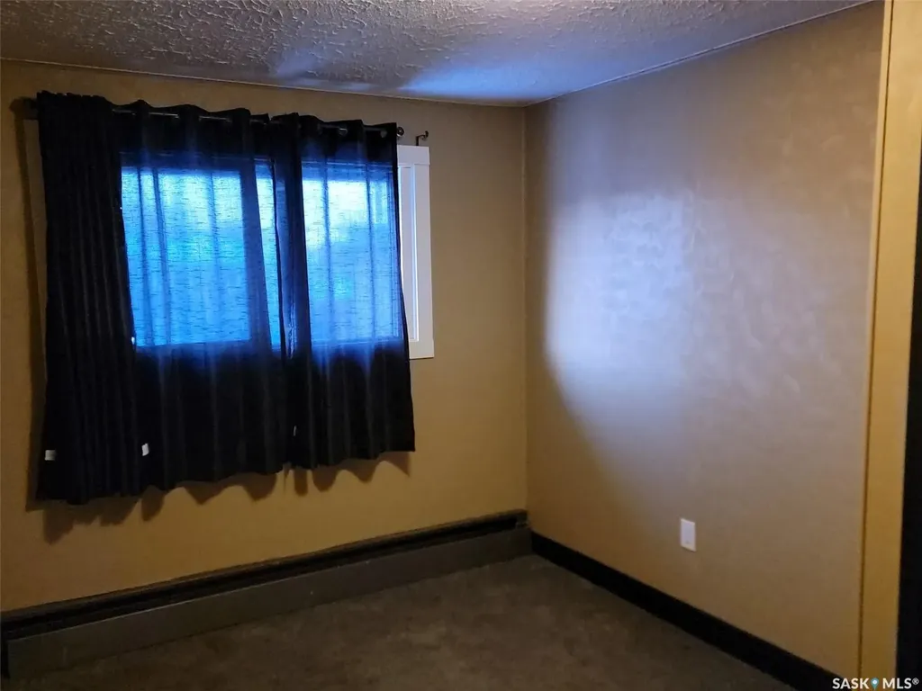 2440 Abbott Road Regina SK S4N 2K3