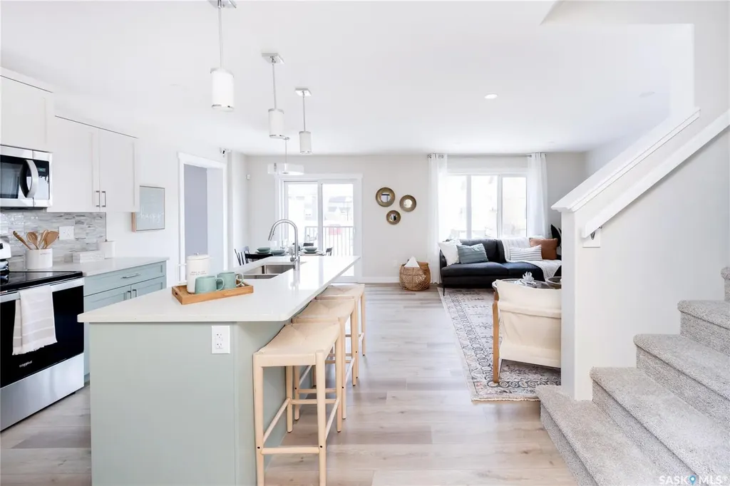 4812 Ferndale Crescent Regina SK S4V 4A5