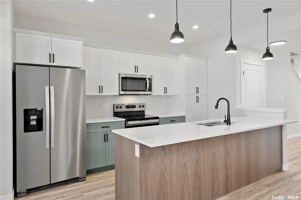7617 Walsh Avenue Regina SK S4Y 0H1