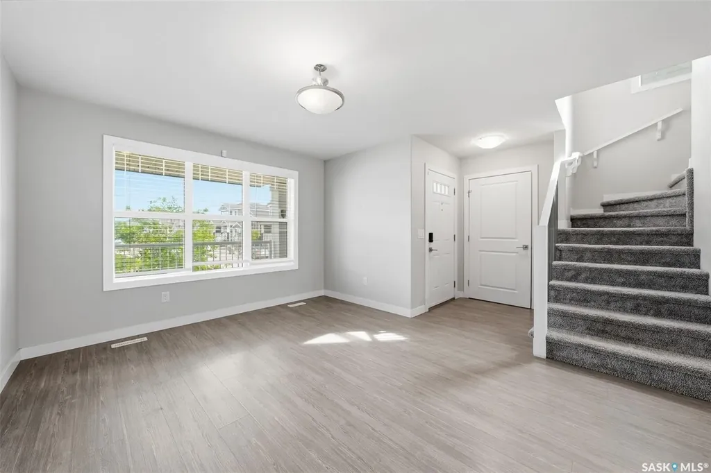 139 Stilling Mews Saskatoon SK S7V 0P4