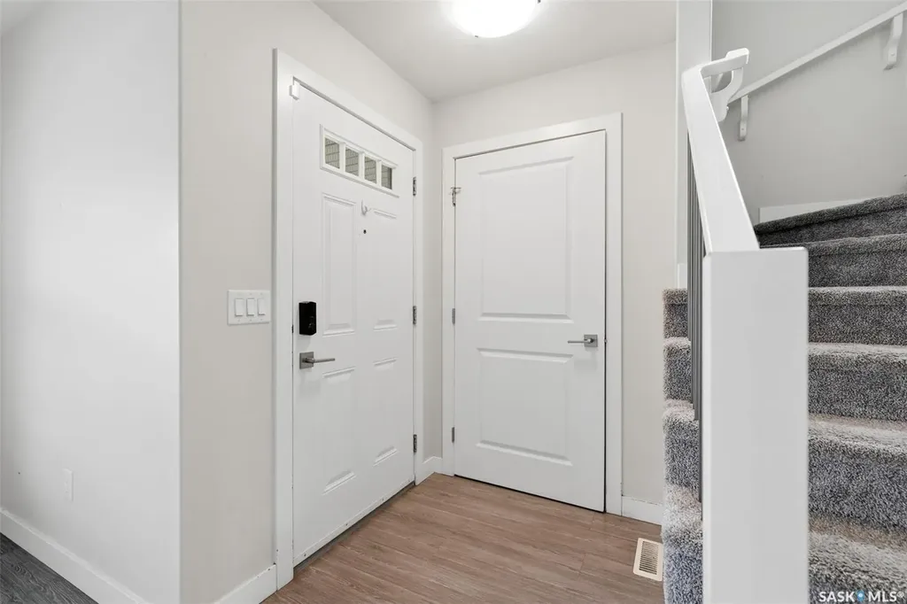 139 Stilling Mews Saskatoon SK S7V 0P4
