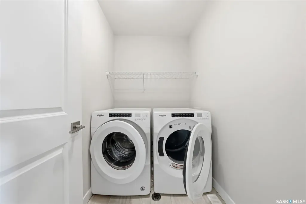 139 Stilling Mews Saskatoon SK S7V 0P4