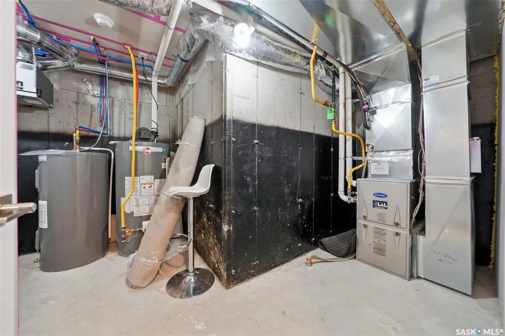 139 Stilling Mews Saskatoon SK S7V 0P4