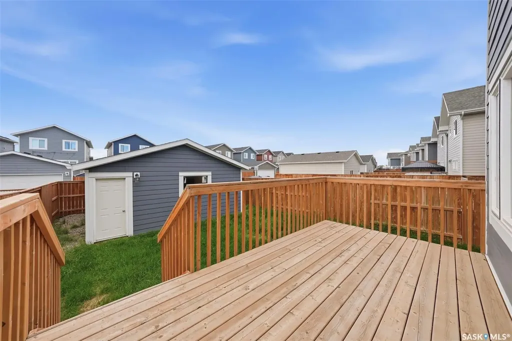 139 Stilling Mews Saskatoon SK S7V 0P4