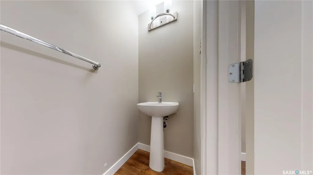 4804 Ferndale Crescent Regina SK S4V 4A5