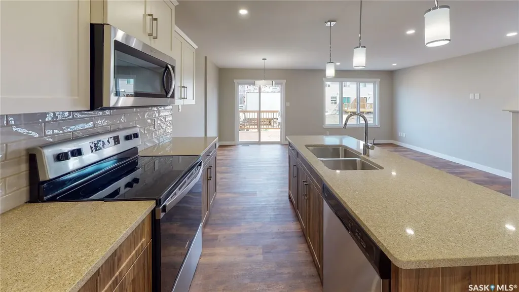 4804 Ferndale Crescent Regina SK S4V 4A5