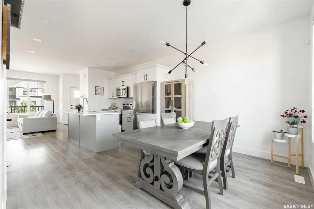 180 Rosewood Boulevard E Saskatoon SK S7V 0Y9