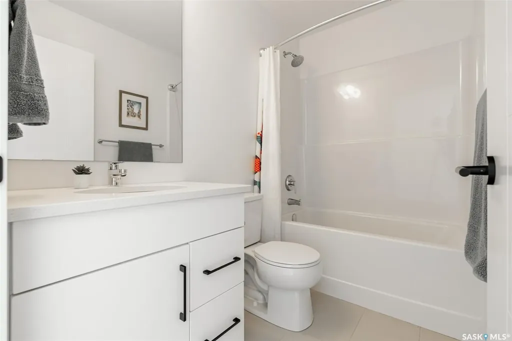 180 Rosewood Boulevard E Saskatoon SK S7V 0Y9