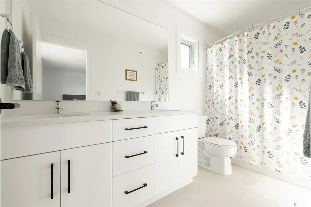 180 Rosewood Boulevard E Saskatoon SK S7V 0Y9