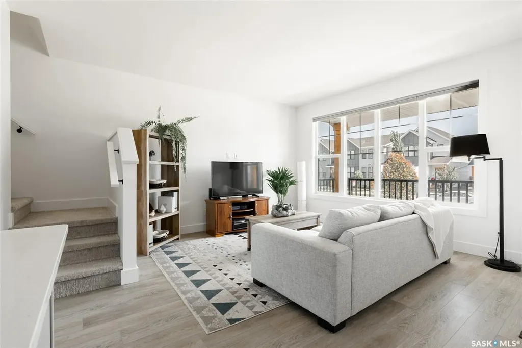 180 Rosewood Boulevard E Saskatoon SK S7V 0Y9