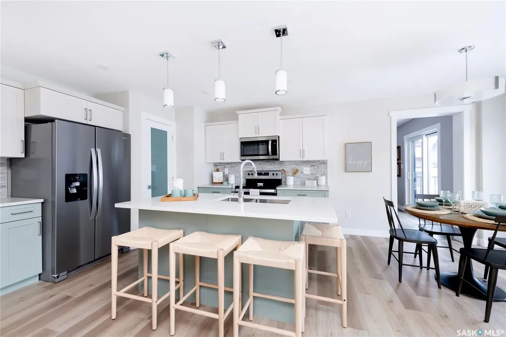 4808 Ferndale Crescent Regina SK S4V 4A5