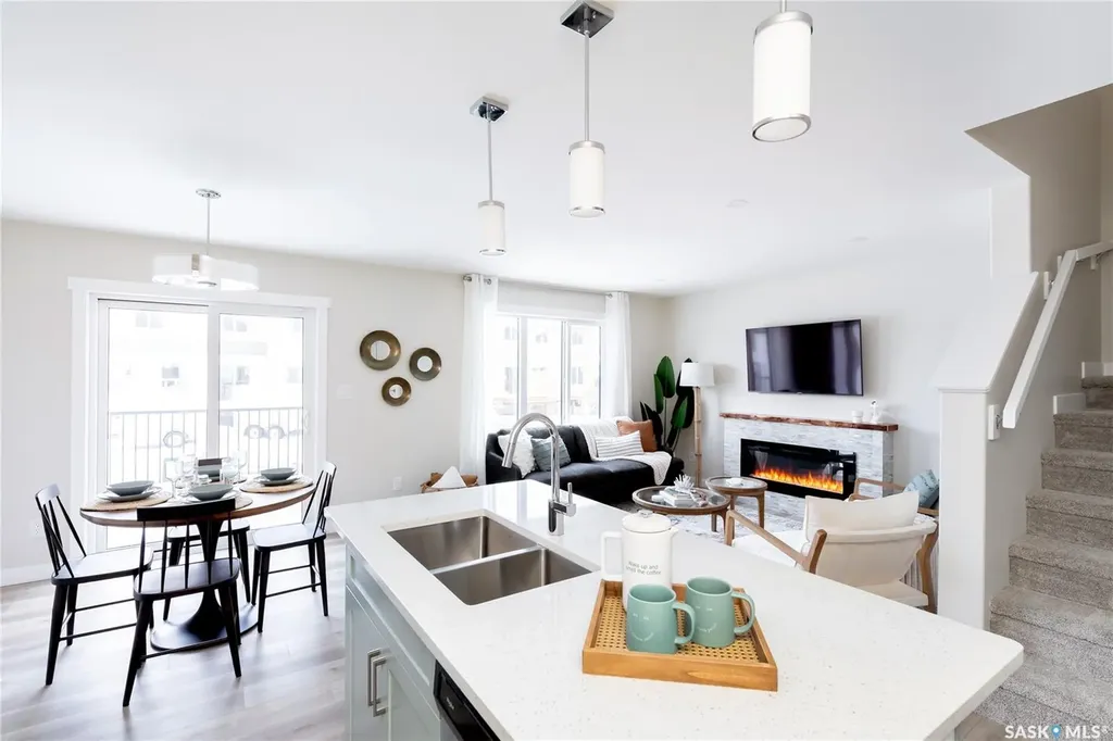 4808 Ferndale Crescent Regina SK S4V 4A5