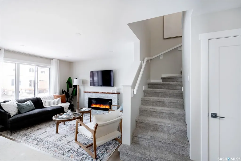 4808 Ferndale Crescent Regina SK S4V 4A5