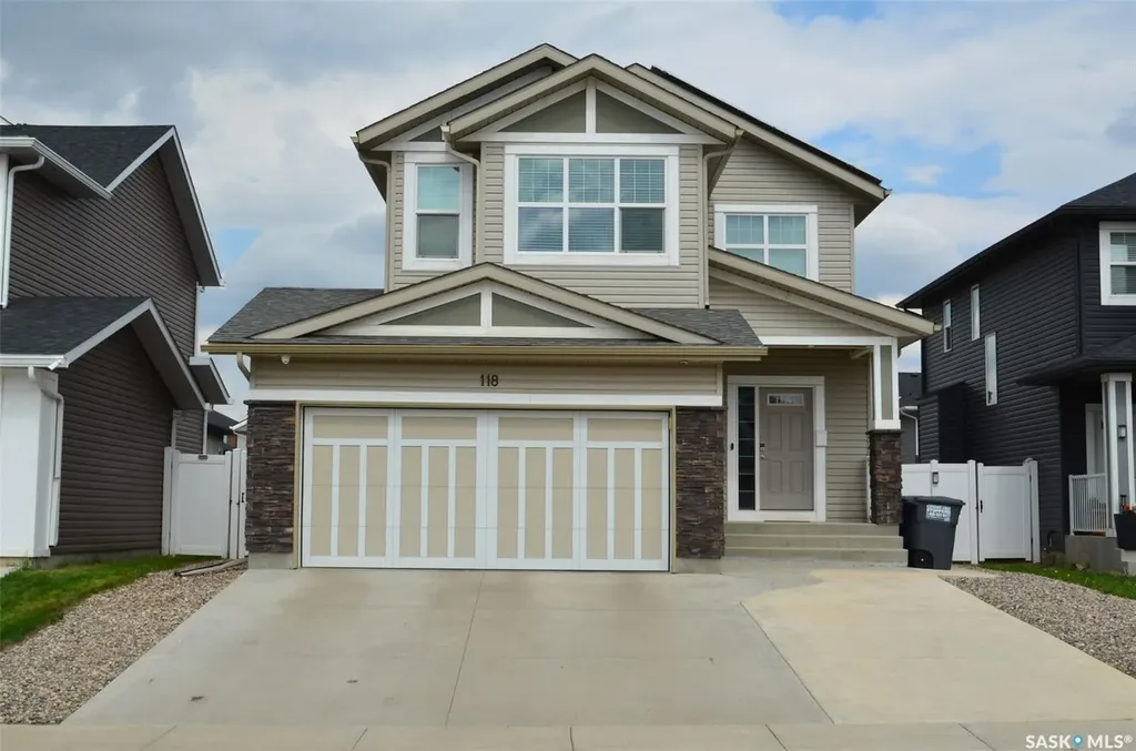 118 Stromberg Crescent Saskatoon SK S7L 6M9
