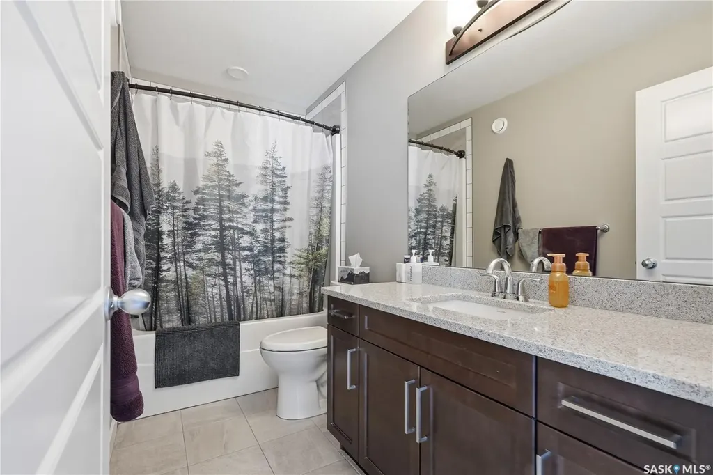 118 Stromberg Crescent Saskatoon SK S7L 6M9