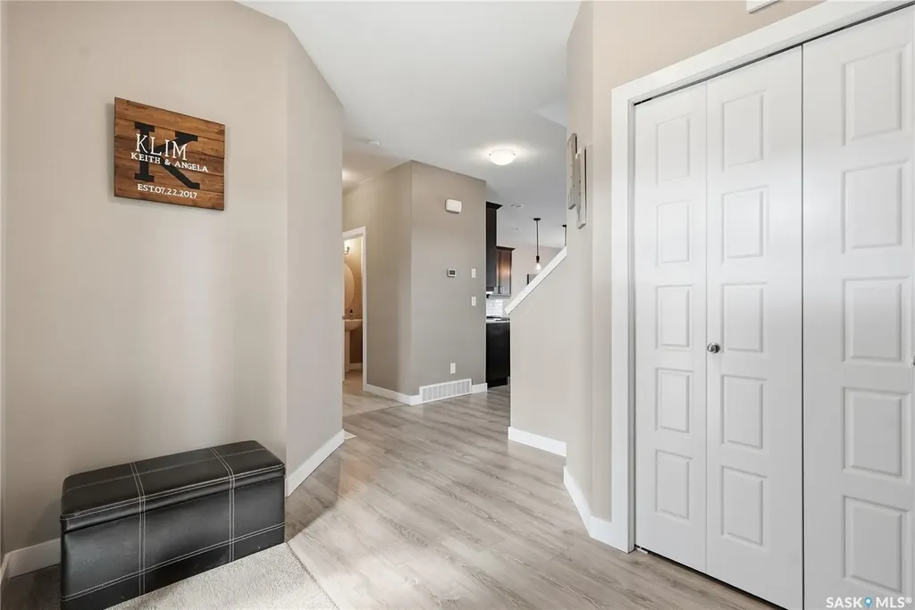 118 Stromberg Crescent Saskatoon SK S7L 6M9