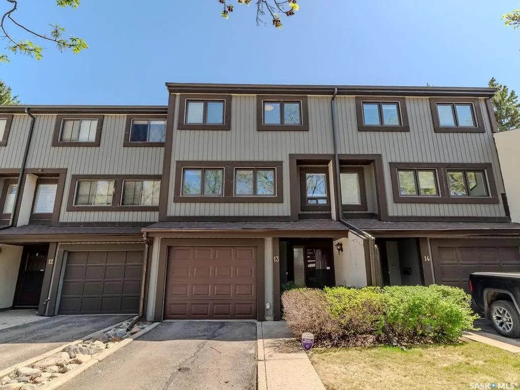 455 Pinehouse Drive Saskatoon SK S7K 5X1
