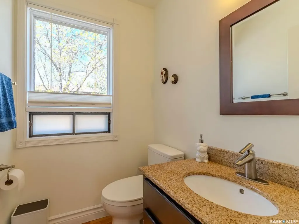 455 Pinehouse Drive Saskatoon SK S7K 5X1