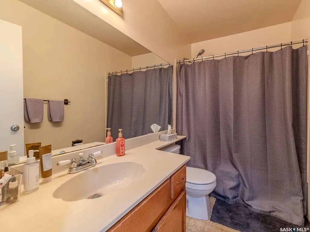 455 Pinehouse Drive Saskatoon SK S7K 5X1