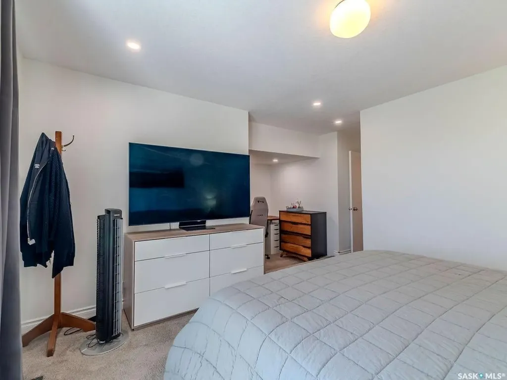 455 Pinehouse Drive Saskatoon SK S7K 5X1