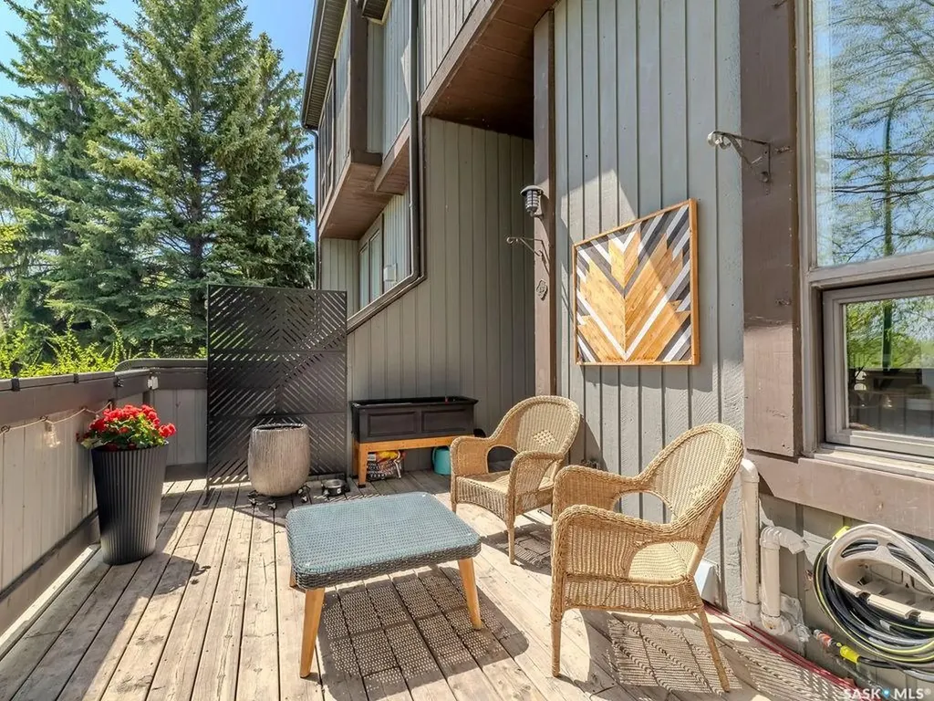 455 Pinehouse Drive Saskatoon SK S7K 5X1