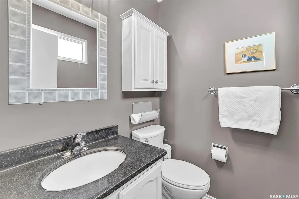 703 Candle Court Saskatoon SK S7K 4Z9