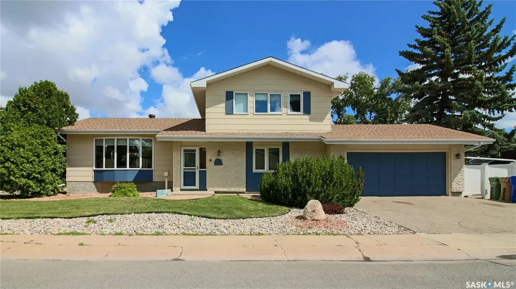 66 Sommerfeld Drive Regina SK S4V 0C5