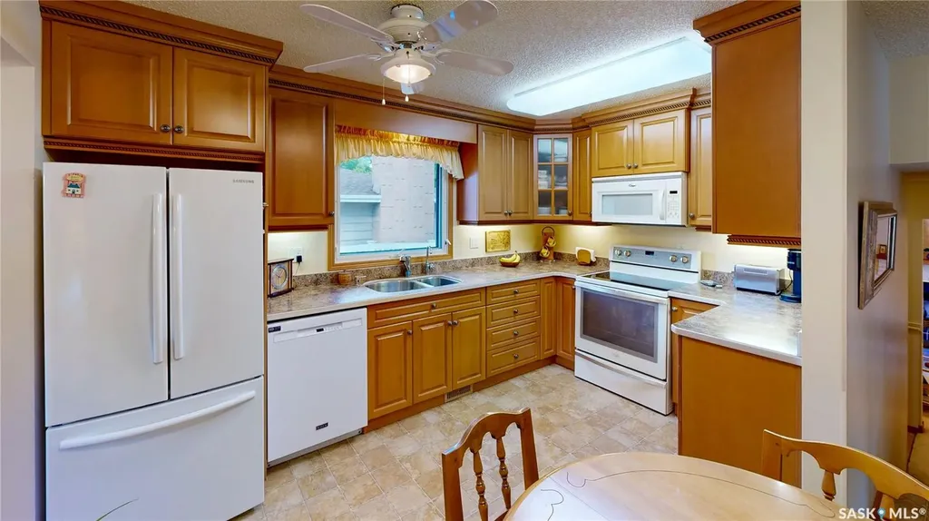 66 Sommerfeld Drive Regina SK S4V 0C5