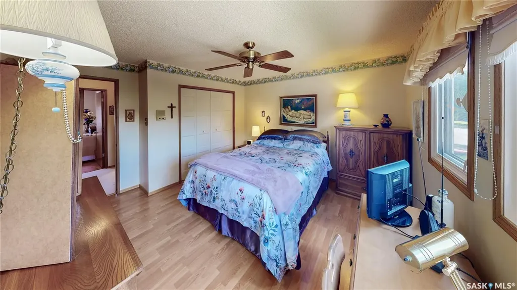 66 Sommerfeld Drive Regina SK S4V 0C5