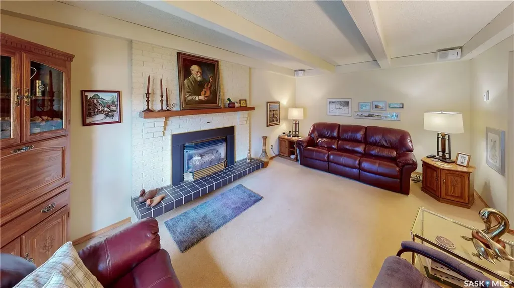 66 Sommerfeld Drive Regina SK S4V 0C5