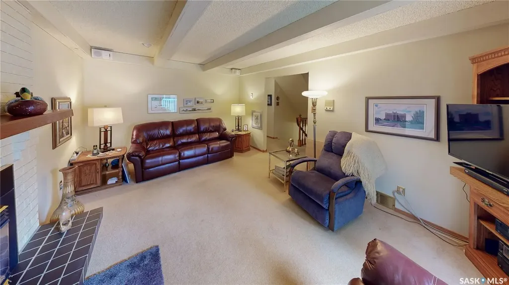 66 Sommerfeld Drive Regina SK S4V 0C5