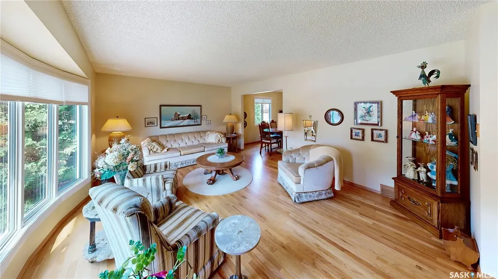 66 Sommerfeld Drive Regina SK S4V 0C5