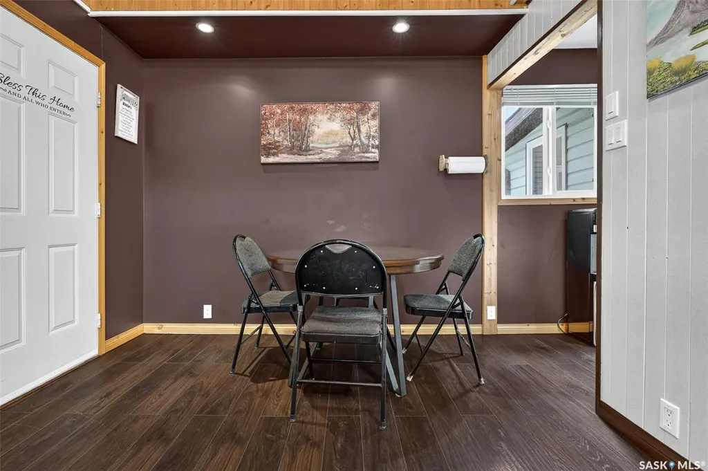 965 Stadacona Street W Moose Jaw SK S6H 2A9