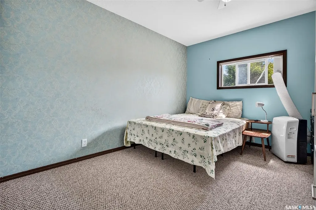 965 Stadacona Street W Moose Jaw SK S6H 2A9