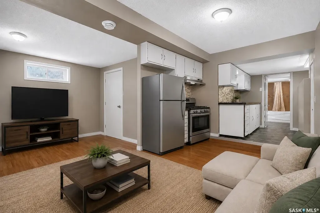 965 Stadacona Street W Moose Jaw SK S6H 2A9