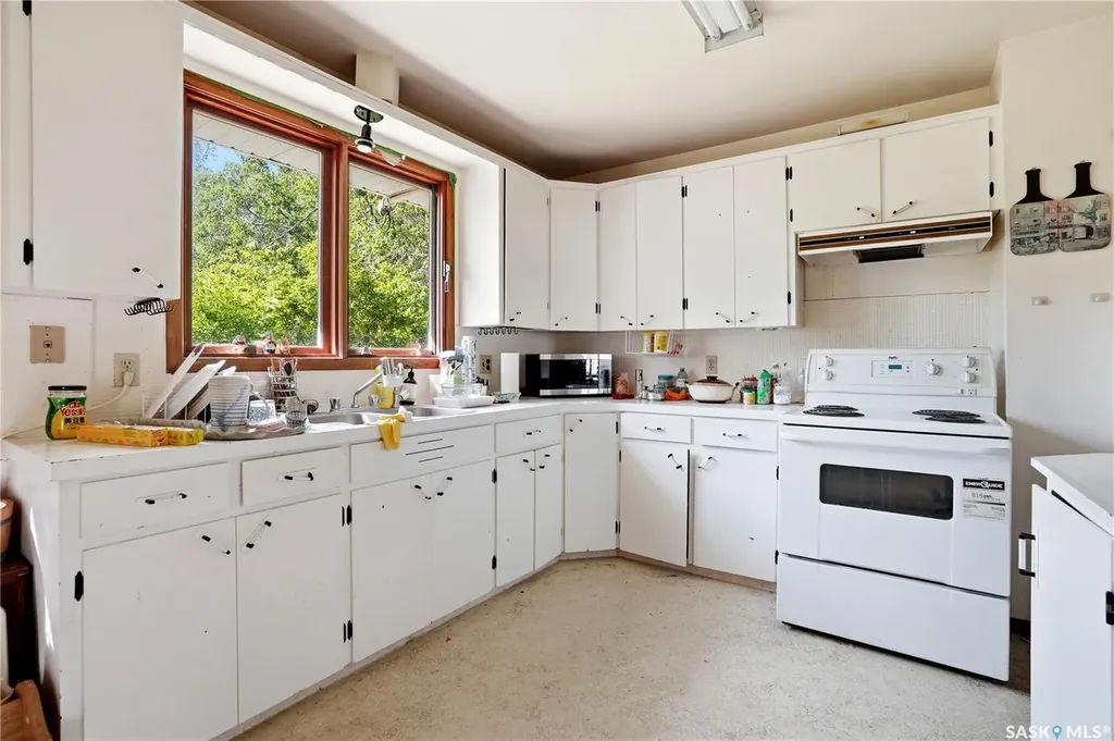 635 Gardiner Street Holdfast SK S0G 2H0