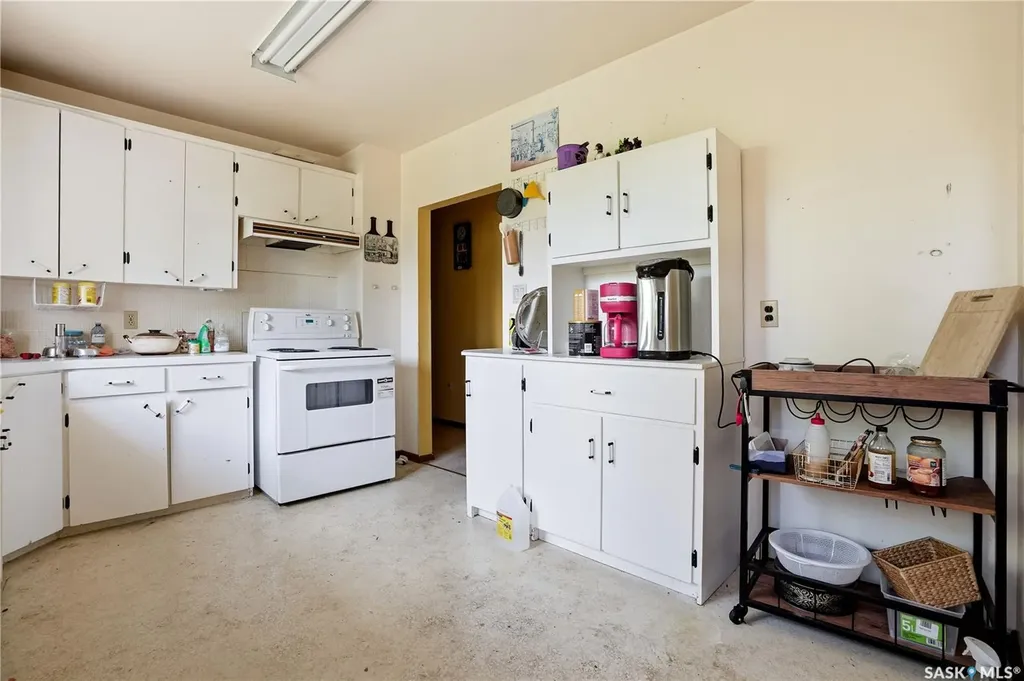 635 Gardiner Street Holdfast SK S0G 2H0