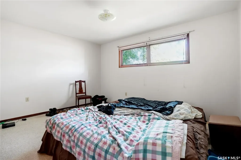 635 Gardiner Street Holdfast SK S0G 2H0