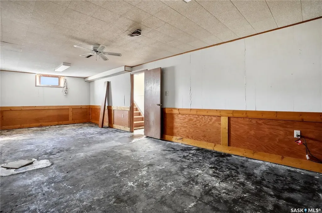 635 Gardiner Street Holdfast SK S0G 2H0