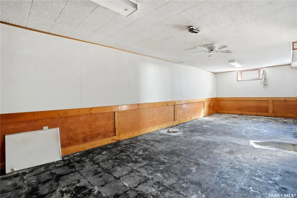 635 Gardiner Street Holdfast SK S0G 2H0