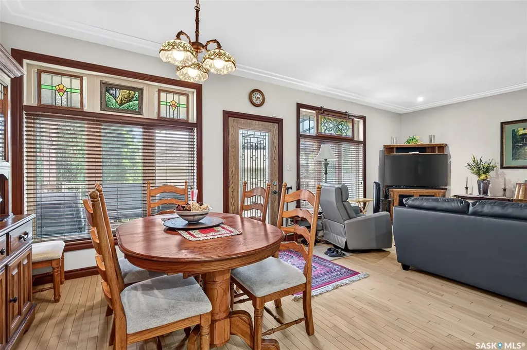 155 Hochelaga Street E Moose Jaw SK S6H 0N8
