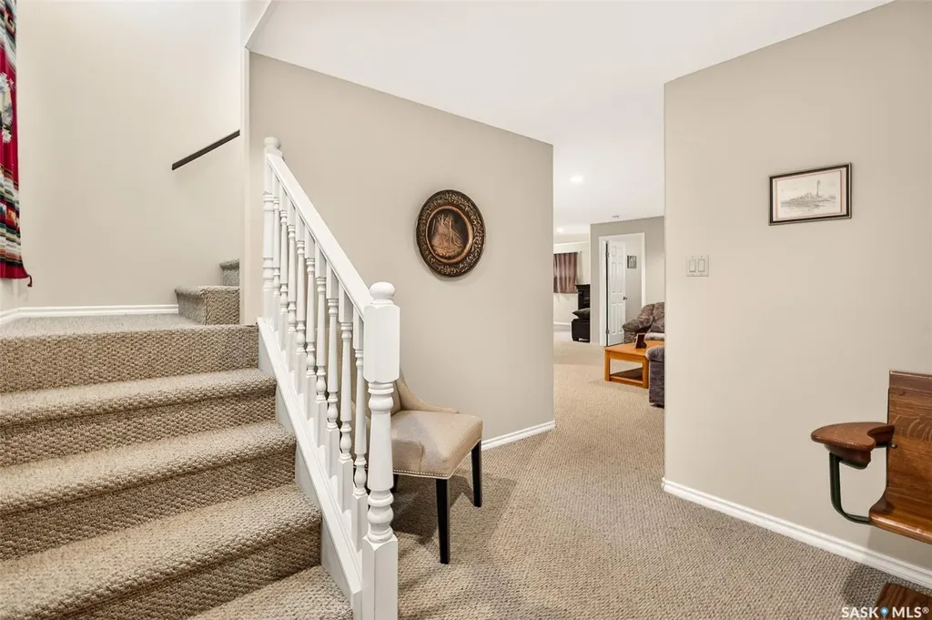155 Hochelaga Street E Moose Jaw SK S6H 0N8