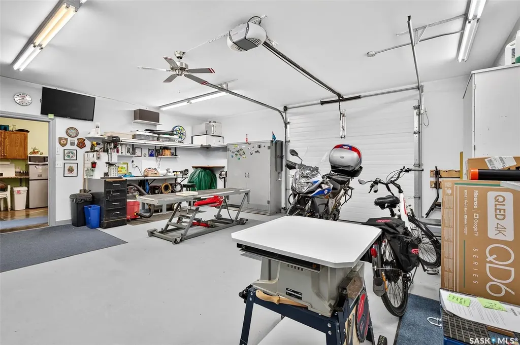 155 Hochelaga Street E Moose Jaw SK S6H 0N8