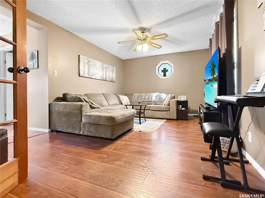 345 6th Avenue SE Swift Current SK S9H 3P2