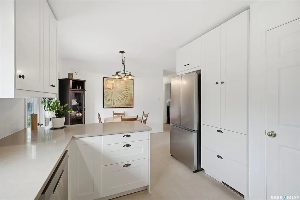 41 Klaehn Crescent Saskatoon SK S7L 4G4