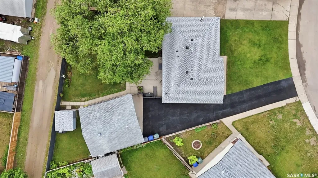 41 Klaehn Crescent Saskatoon SK S7L 4G4