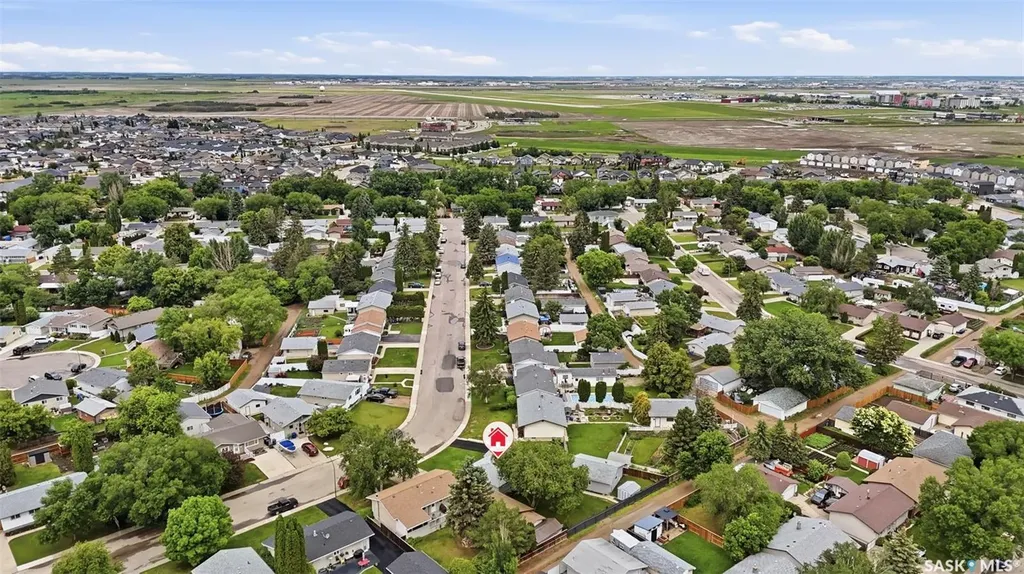 41 Klaehn Crescent Saskatoon SK S7L 4G4