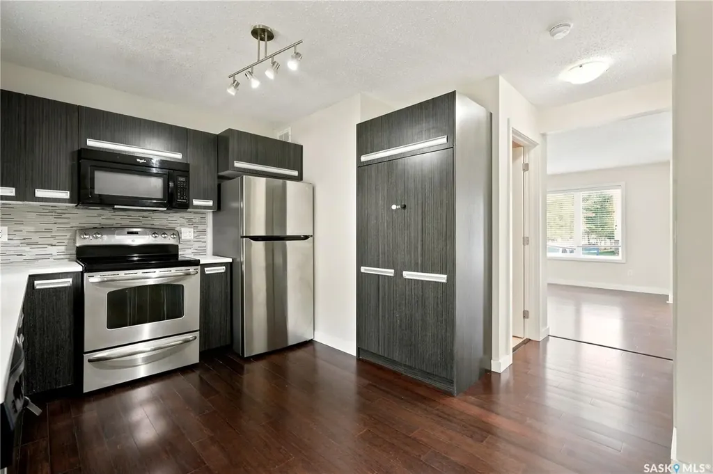 245 Ashworth Crescent Saskatoon SK S7T 0P2