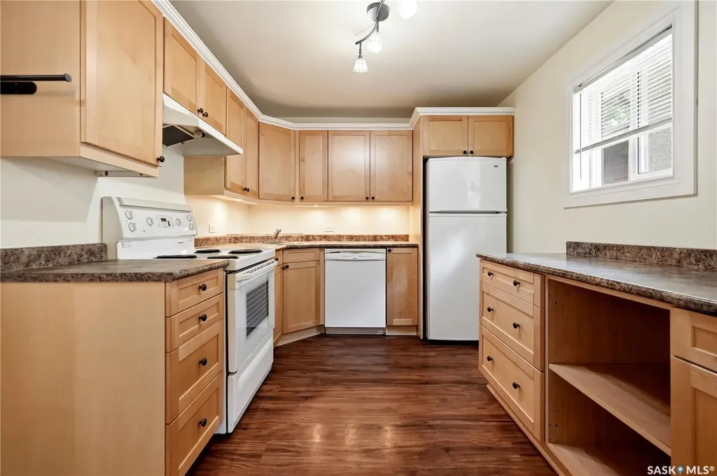447 Duffield Street W Moose Jaw SK S6H 5H7